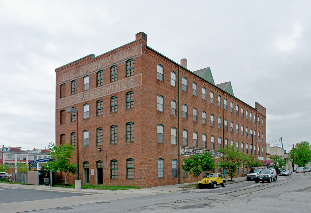 Indecco Apartments in Baltimore, MD - Building Photo