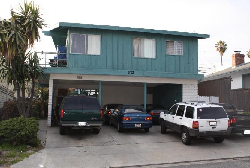 122 W Canada in San Clemente, CA - Building Photo