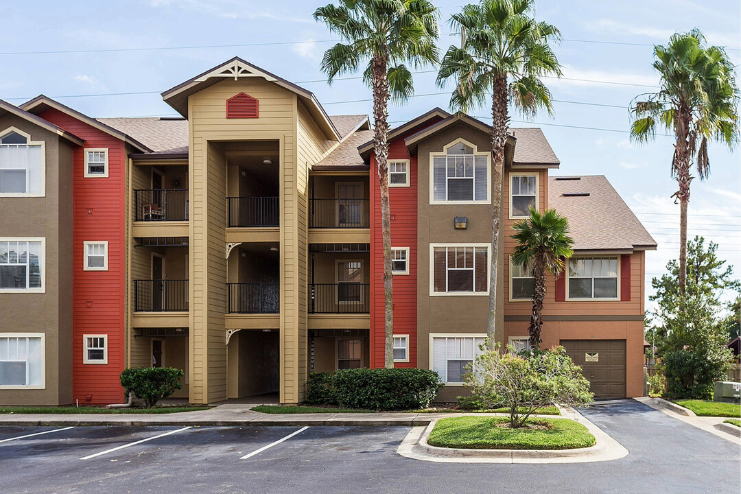 2203 Key West Ct, Unit 426 in Kissimmee, FL - Building Photo