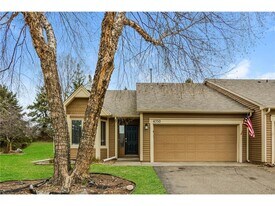 4350 Thornhill Ln in Vadnais Heights, MN - Building Photo