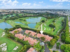 9340 NW 48th Doral Terrace in Doral, FL - Building Photo