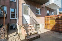 2547 Ann St photo'