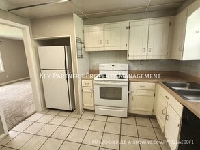 7510 High Dr in Prairie Village, KS - Building Photo - Building Photo