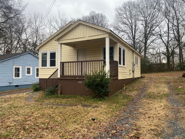 310 Willow Ln in Shelby, NC - Building Photo - Building Photo