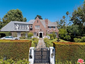 460 S June St in Los Angeles, CA - Foto de edificio - Building Photo