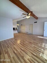 10928 Duke Snider Cir in El Paso, TX - Foto de edificio - Building Photo
