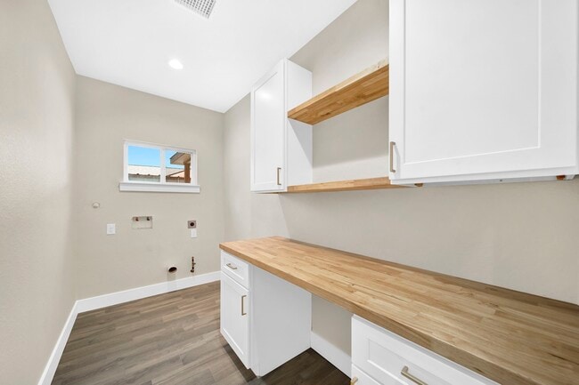 property at 1809 13th St