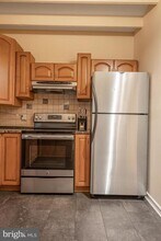 1811 Bainbridge St in Philadelphia, PA - Foto de edificio - Building Photo