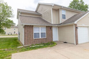 1405-1407-1407 Bodie Dr in Columbia, MO - Building Photo