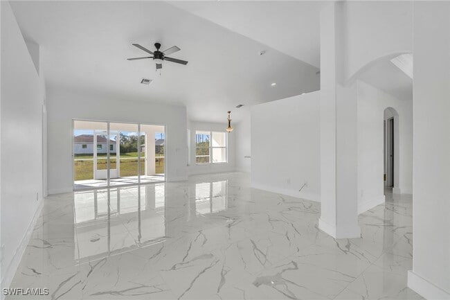 1402 Fred Ave S in Lehigh Acres, FL - Building Photo - Building Photo