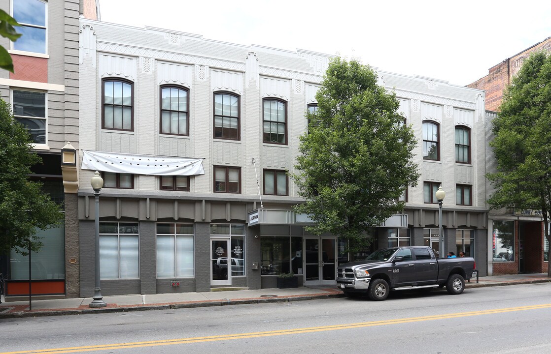 Aurora in Roanoke, VA - Building Photo