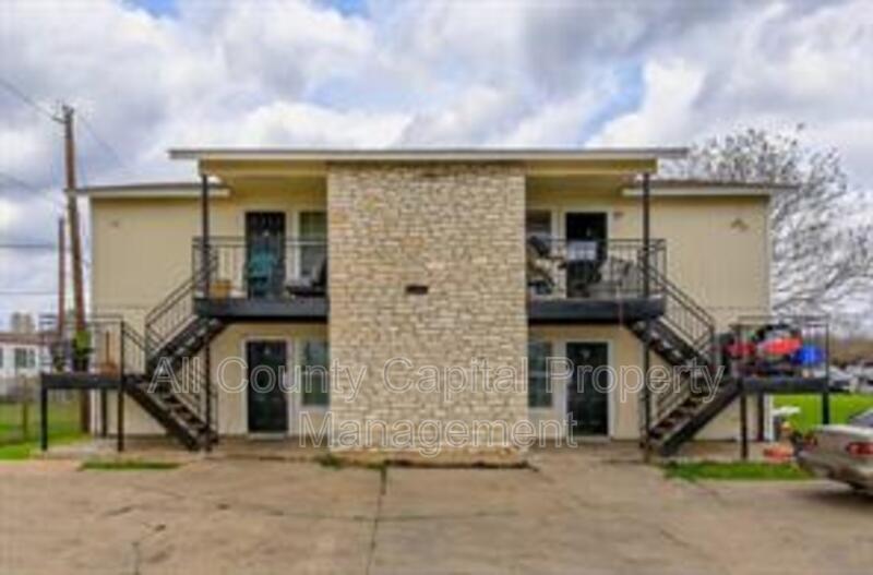 8418 Riverstone Dr in Austin, TX - Building Photo