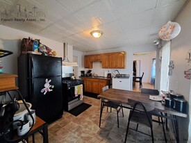 50 Clark St, Unit 2 in Everett, MA - Building Photo