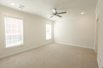 1552 Bennett St in Bryan, TX - Building Photo - Building Photo