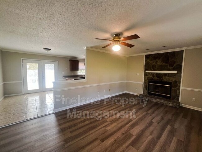 150 Hickman Ct in Raeford, NC - Building Photo - Building Photo