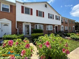5138 Clacton Ave in Camp Springs, MD - Building Photo