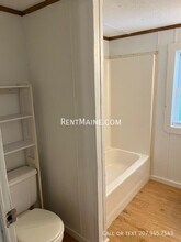 43 Sweet Fern Dr in Greenbush, ME - Foto de edificio - Building Photo