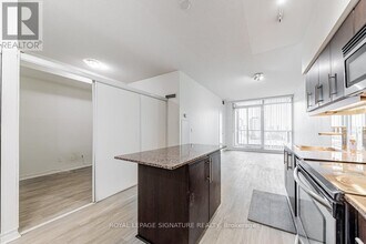 2885 Bayview Ave in Toronto, ON - Building Photo - Building Photo
