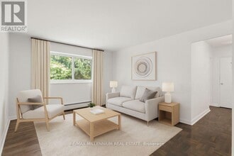 508 Dawes Rd in Toronto, ON - Building Photo - Building Photo