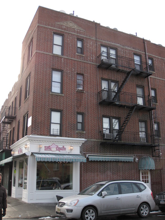 9102 3rd Ave in Brooklyn, NY - Building Photo