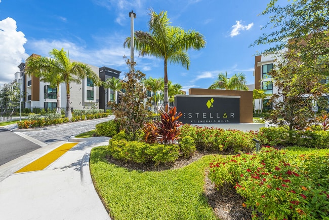 The Stellar Emerald Hills in Fort Lauderdale, FL - Building Photo - Building Photo