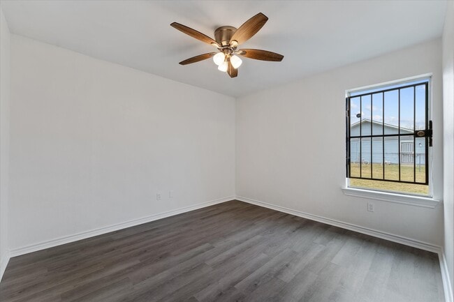 property at 11419 Roandale Dr