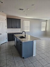 646 W Calle Espadero in Sahuarita, AZ - Building Photo - Building Photo