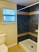 508 Ross St in Sanford, FL - Foto de edificio - Building Photo