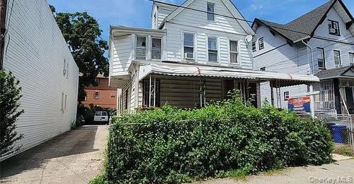 property at 138-0 90th Ave