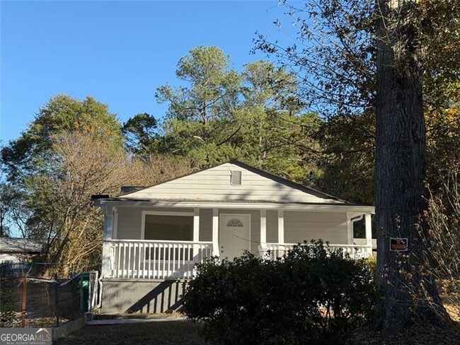 property at 221 Sheppard Pl