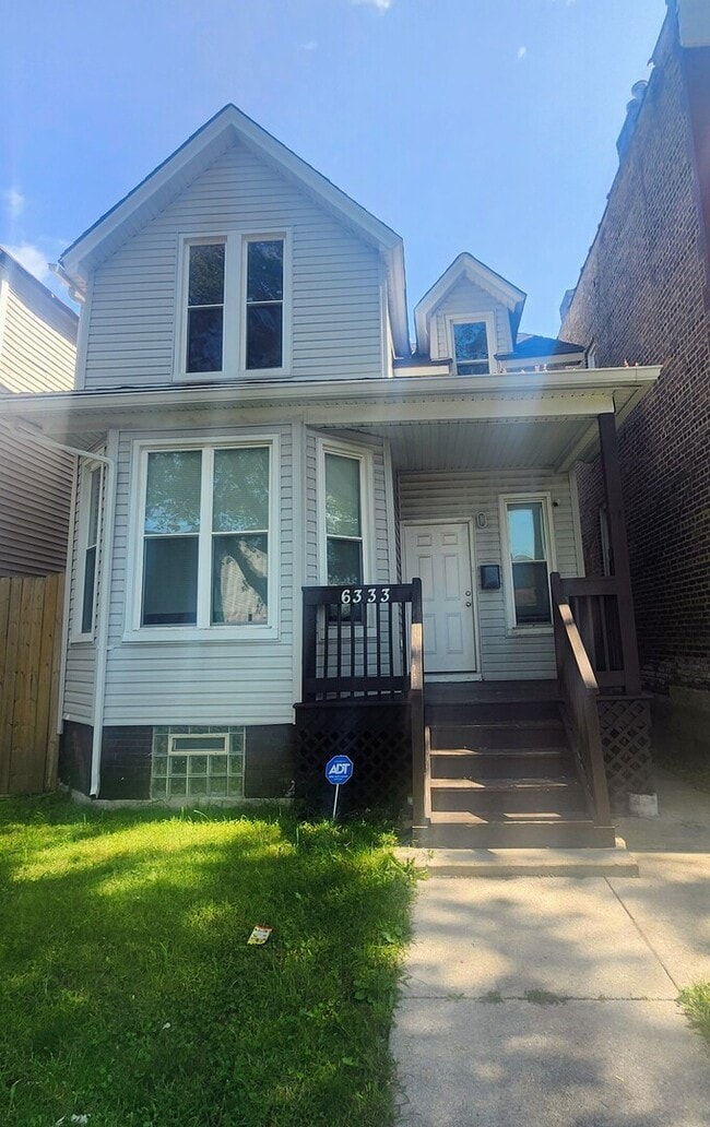 property at 6333 S Rhodes Ave