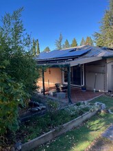 2532 Juanipero Way in Medford, OR - Building Photo - Building Photo