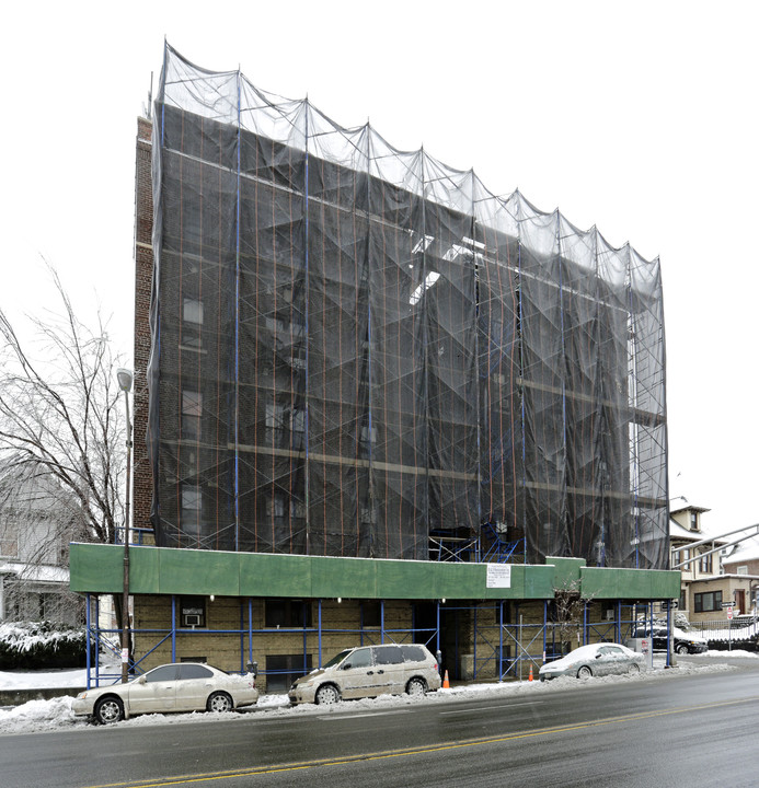 4500 Jf Kennedy Blvd in North Bergen, NJ - Building Photo