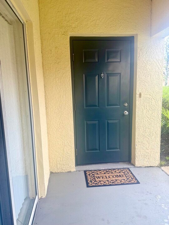 120 SW Peacock Blvd in Port St. Lucie, FL - Building Photo