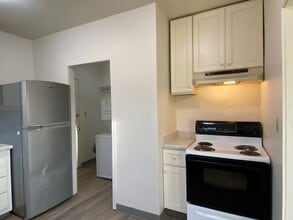 3513 Oregon St in Eureka, CA - Building Photo - Building Photo