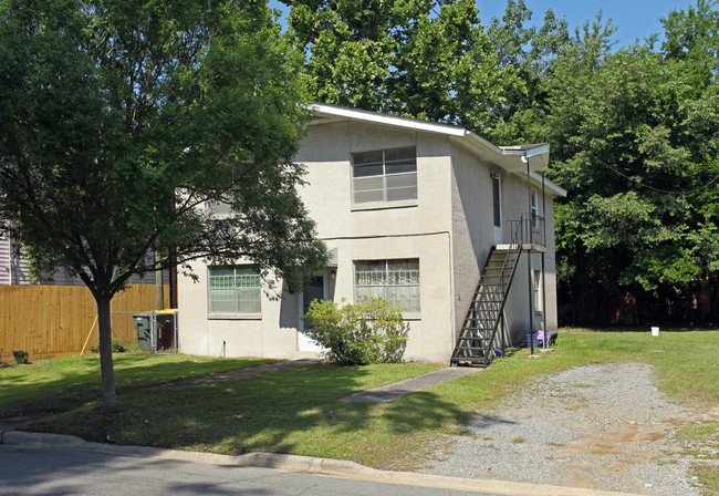 1903 Reynolds St in Savannah, GA - Building Photo - Building Photo