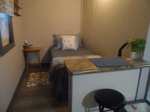 8716 Hurst Ave in Savannah, GA - Building Photo - Building Photo