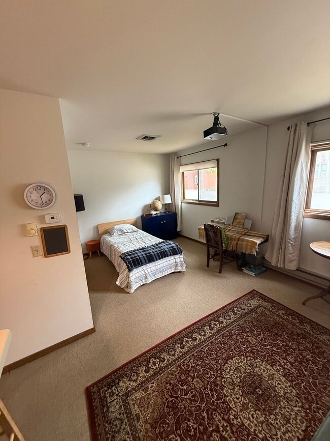 1302 Mound St in Madison, WI - Building Photo - Building Photo