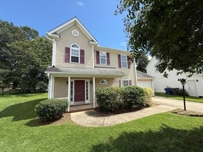 5813 Huckleberry Ct in Winston-Salem, NC - Building Photo - Building Photo