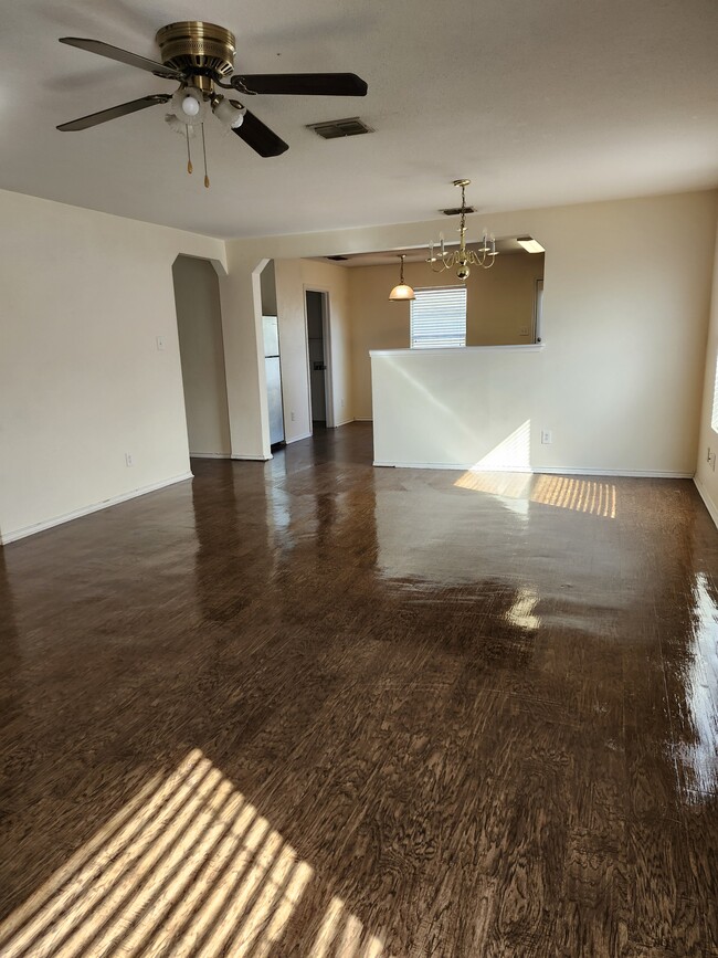 3414 Ironwood Fls in San Antonio, TX - Foto de edificio - Building Photo
