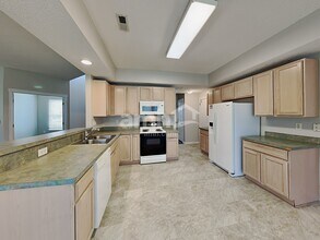 7537 Sparkleberry Dr in Indian Trail, NC - Building Photo - Building Photo
