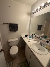 802 Claytor Square in Blacksburg, VA - Building Photo - Building Photo