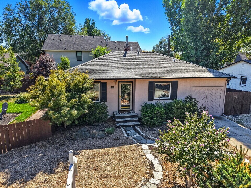 3209 W Plant Dr in Boise, ID - Building Photo
