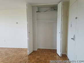 185 Freeman St in Brookline, MA - Foto de edificio - Building Photo