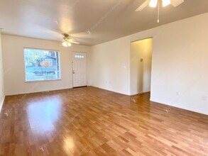 1142 NW Federal St in Bend, OR - Building Photo - Building Photo