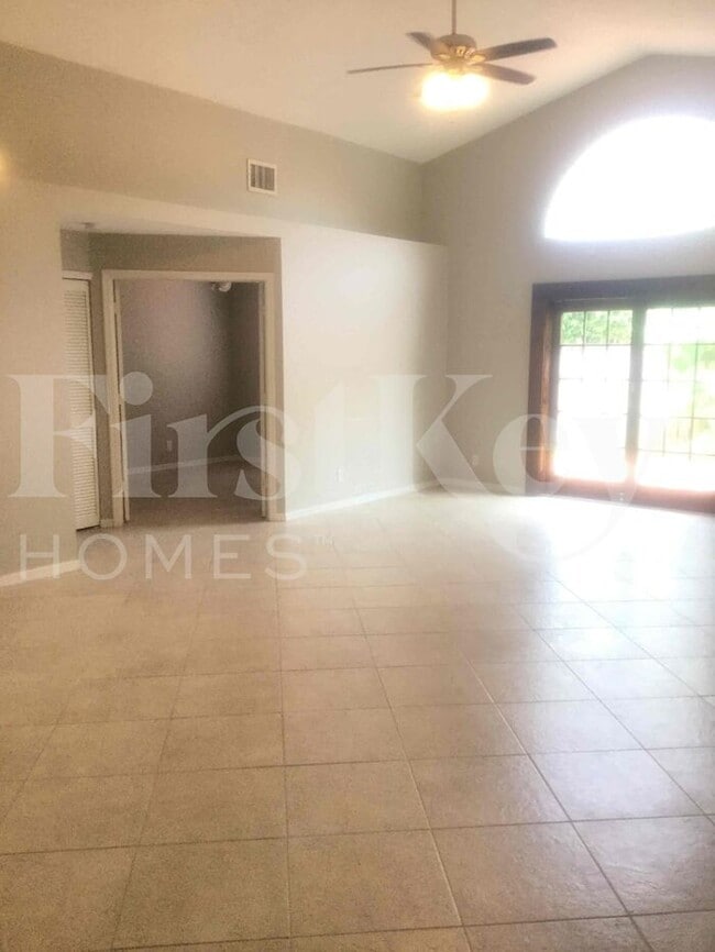 6345 Lauderdale St in Jupiter, FL - Building Photo - Building Photo