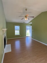 1992 W Brandymill Ln in Jacksonville, NC - Building Photo - Building Photo