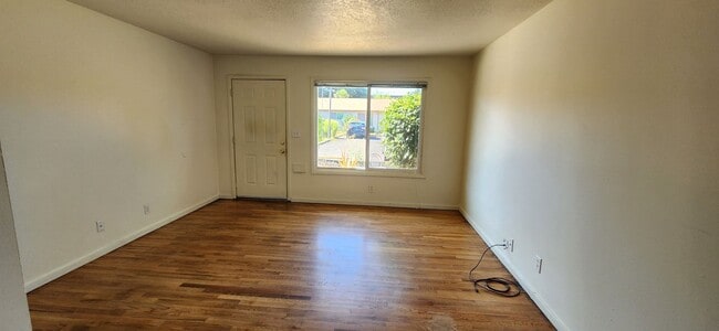 2208-2208 NE 80th Ave in Portland, OR - Building Photo - Building Photo