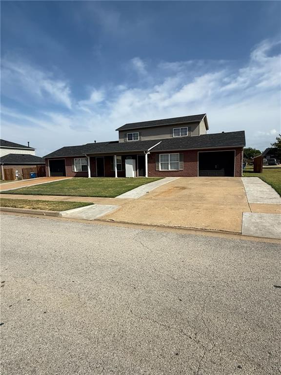 property at 3402 SW Victoria Pl