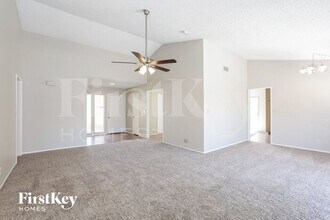 6562 Appletree Cir in Las Vegas, NV - Building Photo - Building Photo